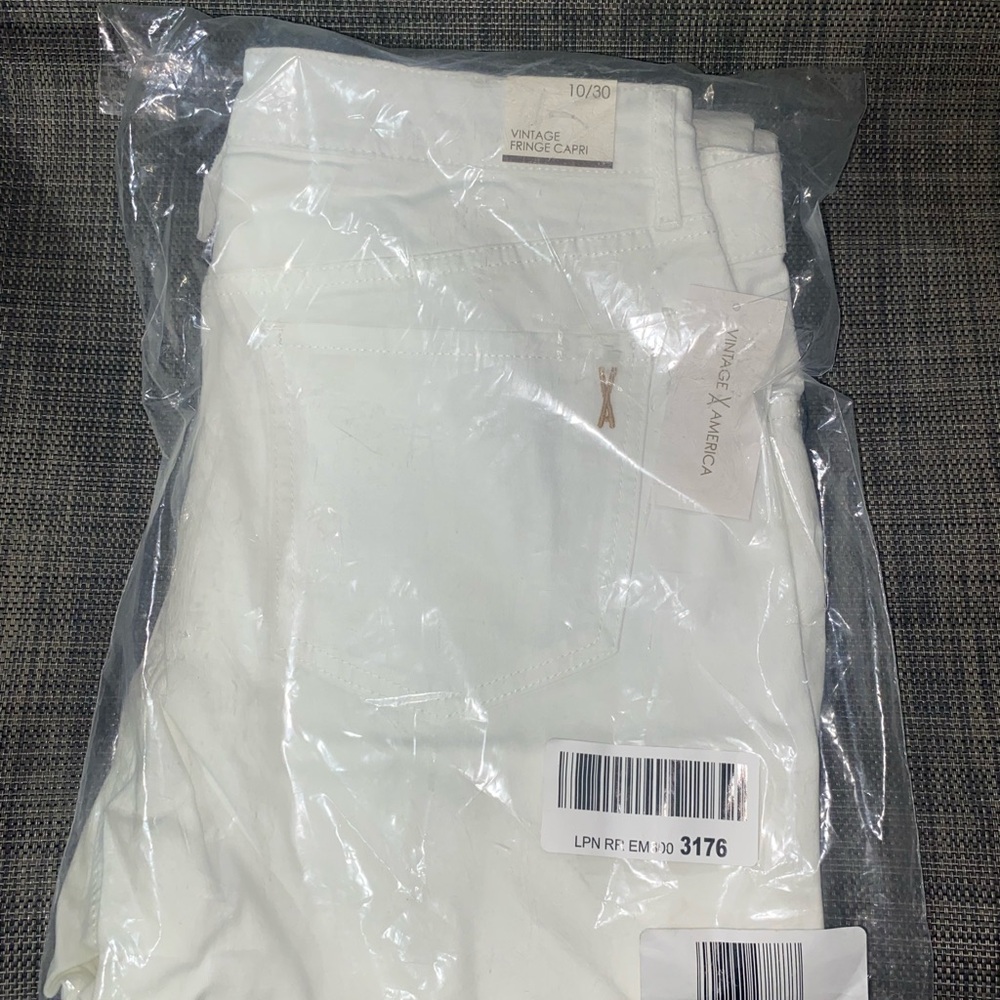 Vintage America White Fringe Capri Pants